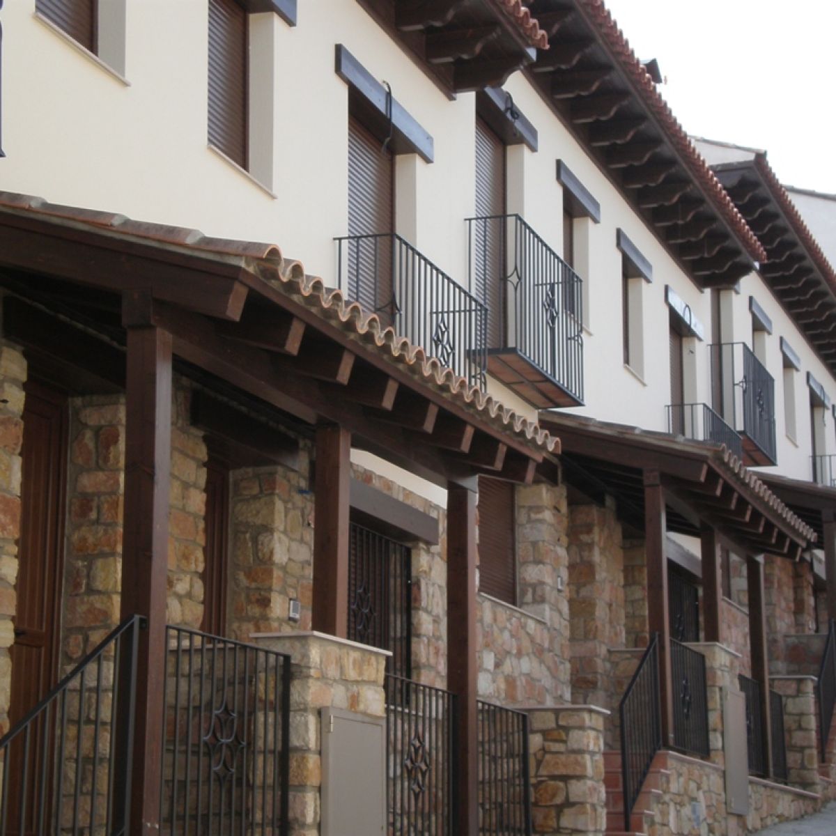 Foto de terminación de los canes y aleros